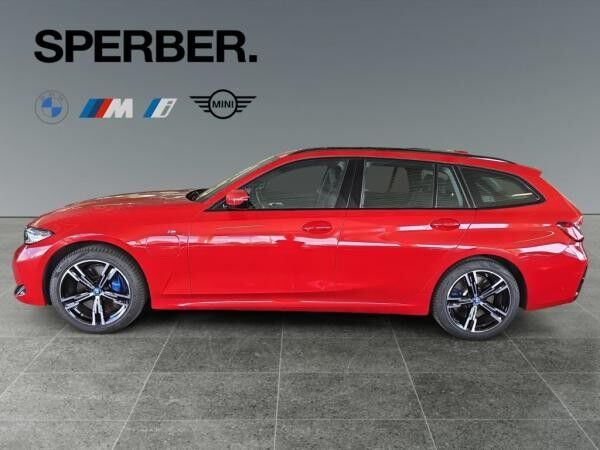 BMW 330 e xDrive Tour. M Sport *Pano*DrivingAss*HeadUp*H/K*Kamera*Komfortzugang*