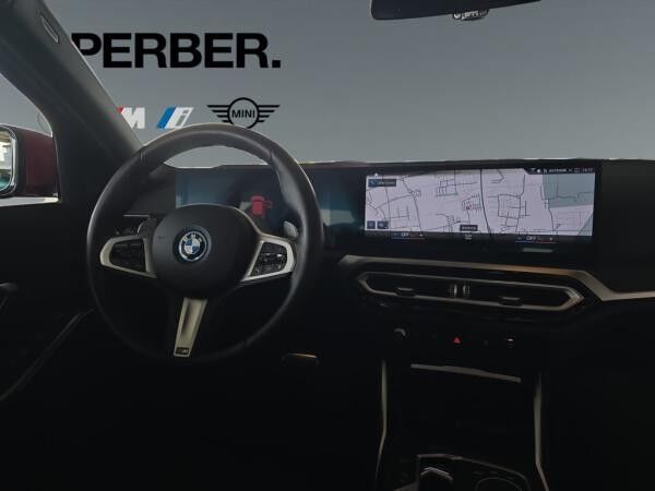 BMW 330 e xDrive Tour. M Sport *Pano*DrivingAss*HeadUp*H/K*Kamera*Komfortzugang*