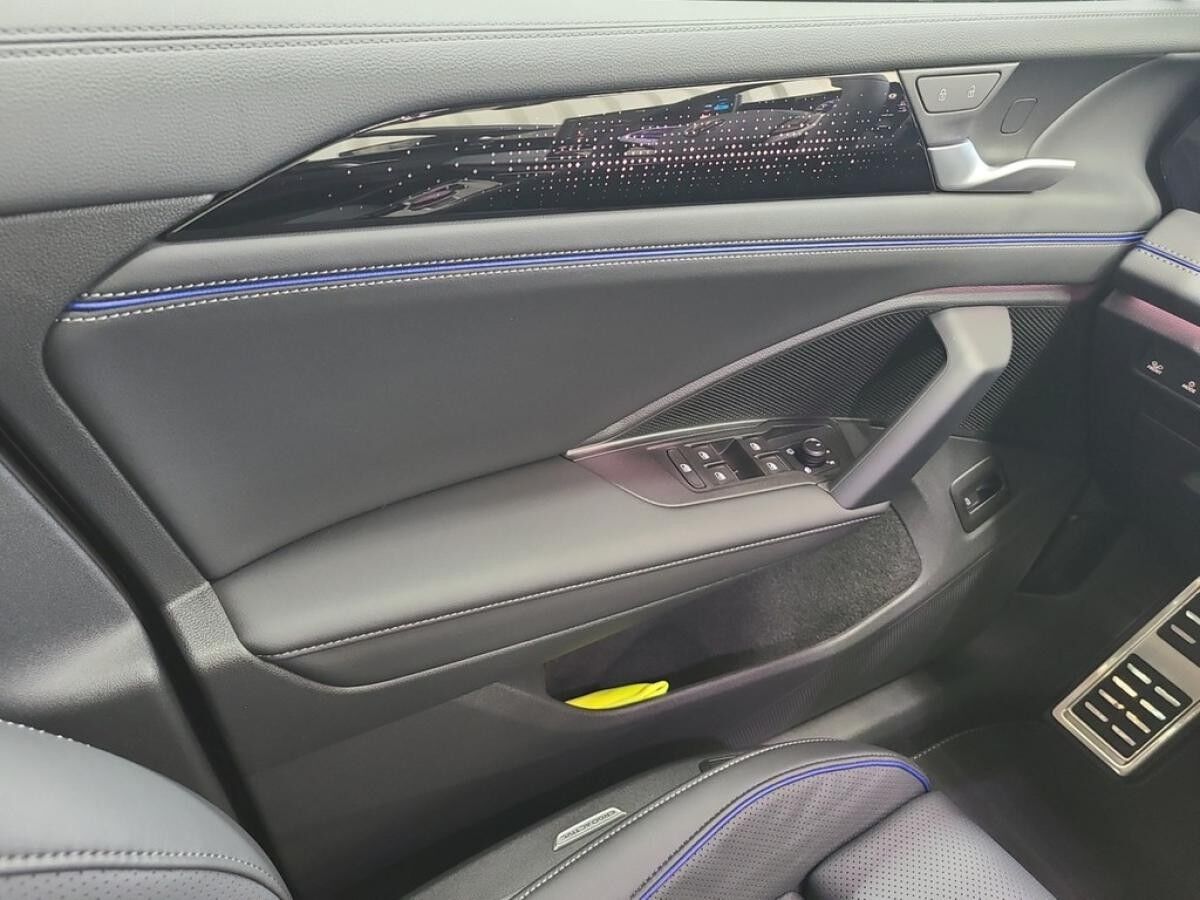 Volkswagen Tiguan 2.0 TDI DSG 4M R-Line