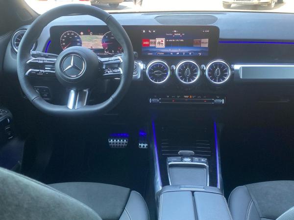 Mercedes-Benz GLB 220 d 4M AMG Night Multibeam Pano AHK 7Sitze