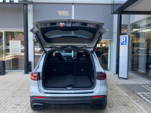 Mercedes-Benz GLB 220 d 4M AMG Night Multibeam Pano AHK 7Sitze