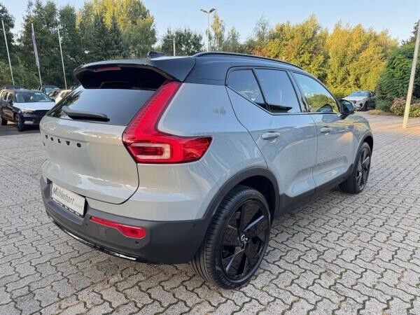 Volvo EX40 Twin Motor ULTRA  -BLACK EDITION - Sofort lieferbar!