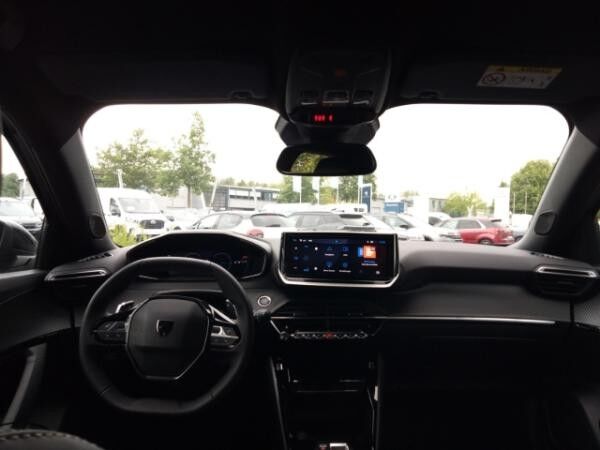 Peugeot 2008 ALLURE HYBRID 145 e-DSC6 Navi LED ACC