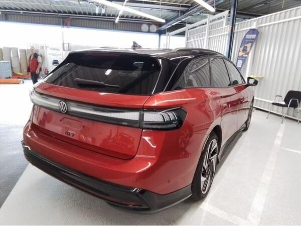 Volkswagen ID.7 Pro NAV*360°KAM*WÄRMEPUMPE*CARPLAY