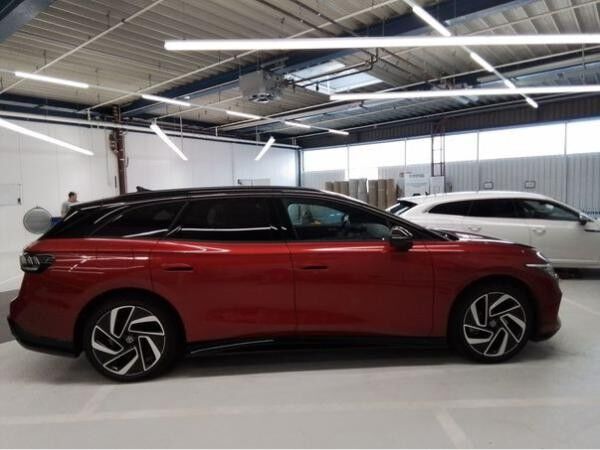 Volkswagen ID.7 Pro NAV*360°KAM*WÄRMEPUMPE*CARPLAY