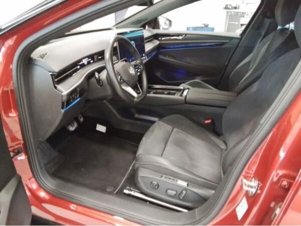 Volkswagen ID.7 Pro NAV*360°KAM*WÄRMEPUMPE*CARPLAY