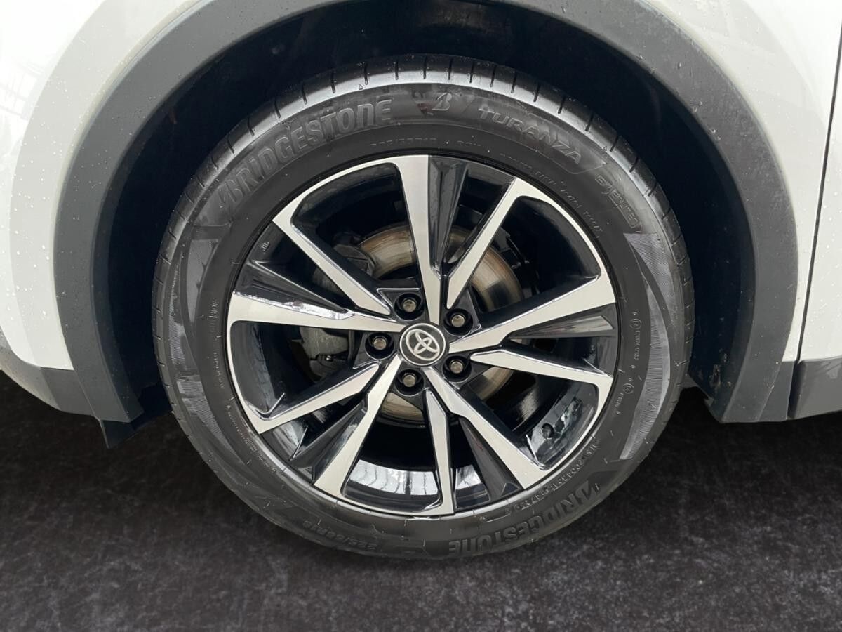 Toyota C-HR 2,0l Team D ⚡ PLUG-IN HYBRID ⚡ Technik Paket * VERFÜGBAR