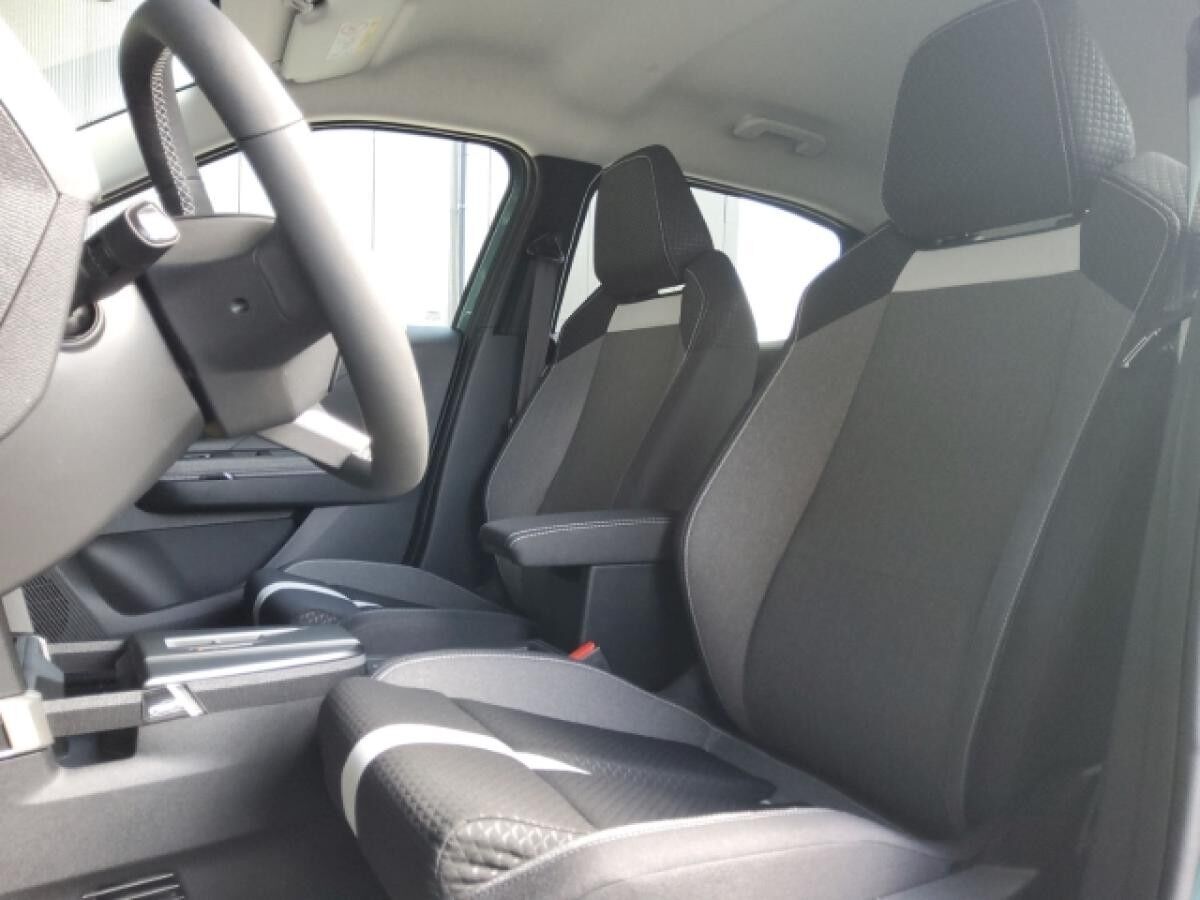 Opel Frontera Gewerbesonderangebot! GS Hybrid Tech Paket Automatik 145 PS/ Allwetterreifen