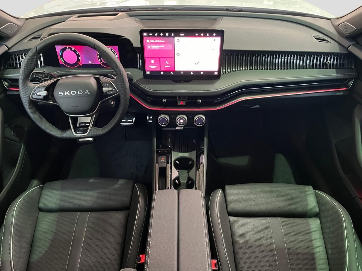 Skoda Superb Com. SL 1.5 TSI iV DSG Skoda Superb Com. SL 1.5 TSI iV DSG