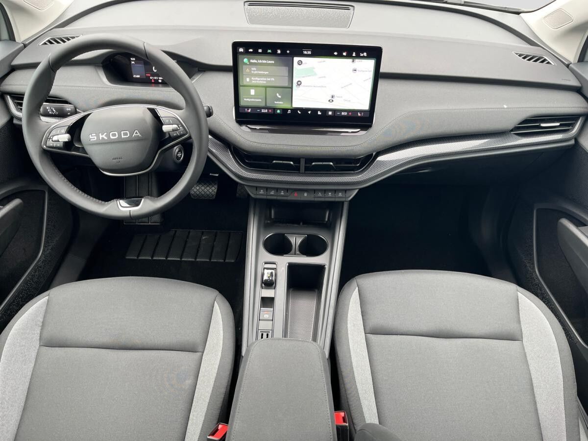 Skoda Elroq 50 Tour Wärmepumpe AHK Plus