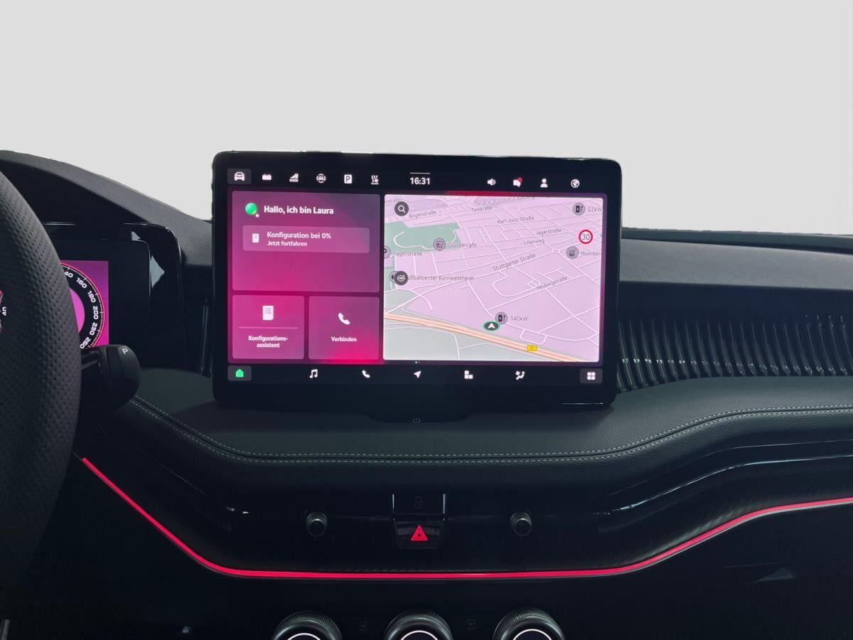 Skoda Superb Com. SL 1.5 TSI iV DSG Skoda Superb Com. SL 1.5 TSI iV DSG