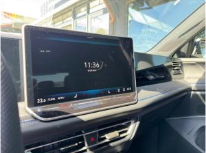 Volkswagen Tiguan R-Line 1,5 l eHybrid DSG Sportpaket HUD AD AHK-klappbar Navi Leder Digitales Cockpit