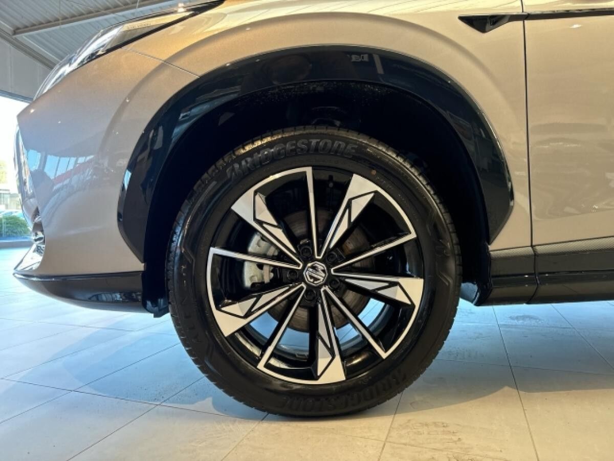 MG HS Comfort Aut. 1,5l Benziner versch. Farben