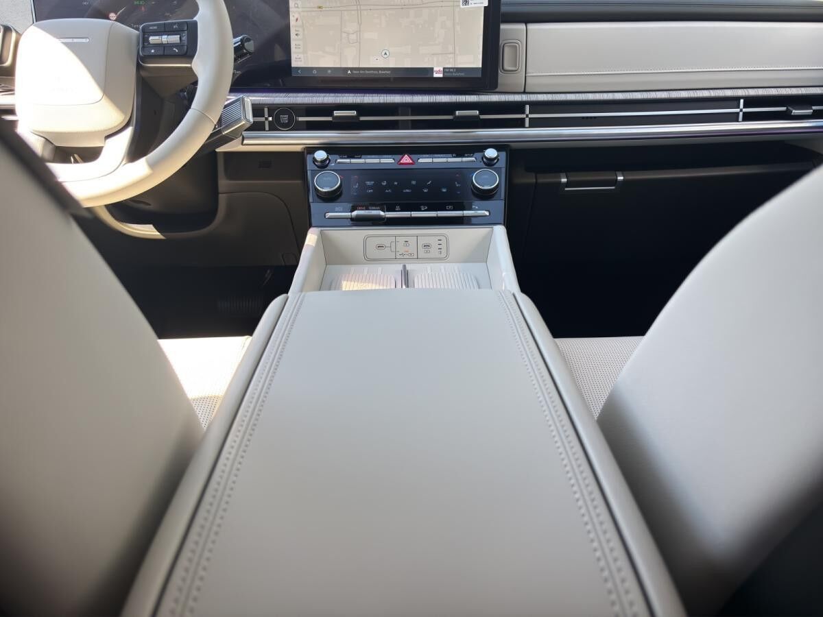 Hyundai SANTA FE PHEV 5-Sitzer MY25 1.6 T-GDI 253 PS 6-AT 4WD Signature (Forest Green), Komfort-Paket, Digital Ke