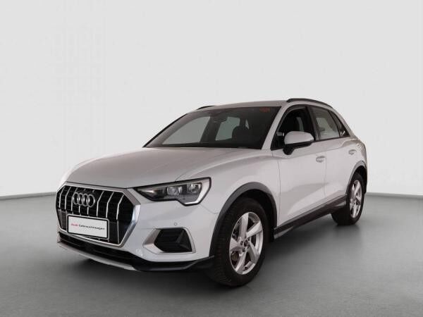 Audi Q3 advanced 35TFSI S-tronic / MMI-Navi plus, RFK