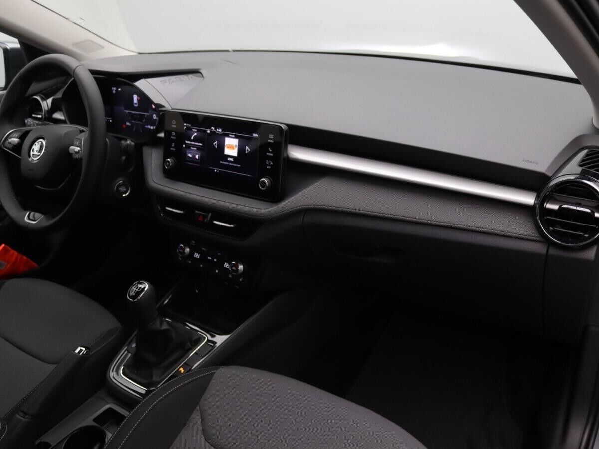 Skoda Fabia Selection 1.0TSI/ SmartLink, LED, RFK, SZH