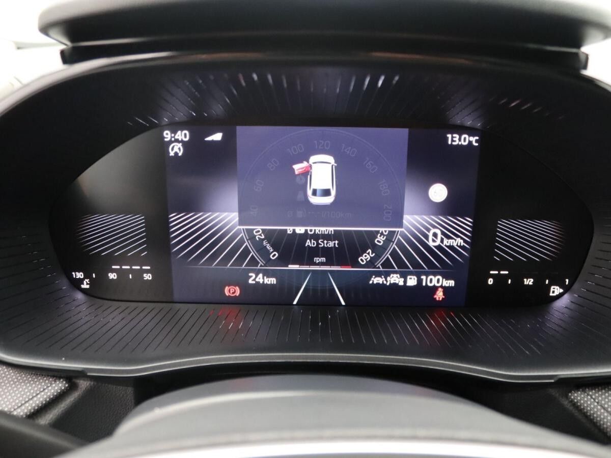 Skoda Fabia Selection 1.0TSI/ SmartLink, LED, RFK, SZH