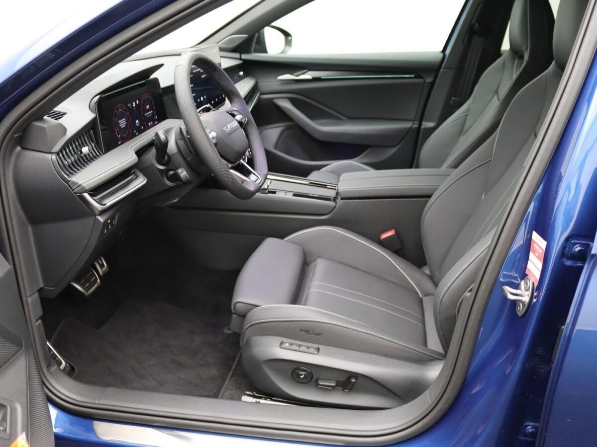 Skoda Superb Combi Sportline 2.0 TSI 4x4 DSG/Pano, ACC