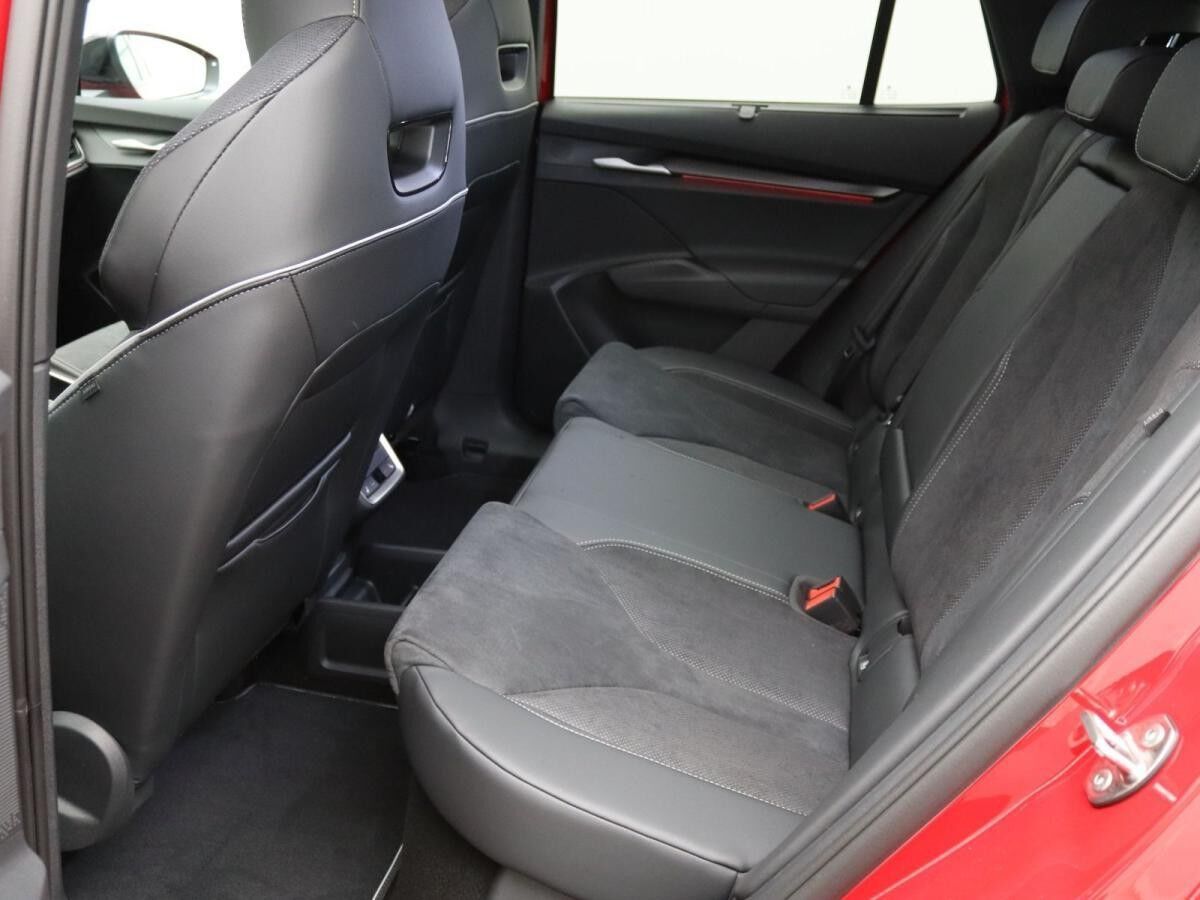 Skoda ENYAQ 85 Sportline/Matrix, ACC, Pano, 360°Kamera