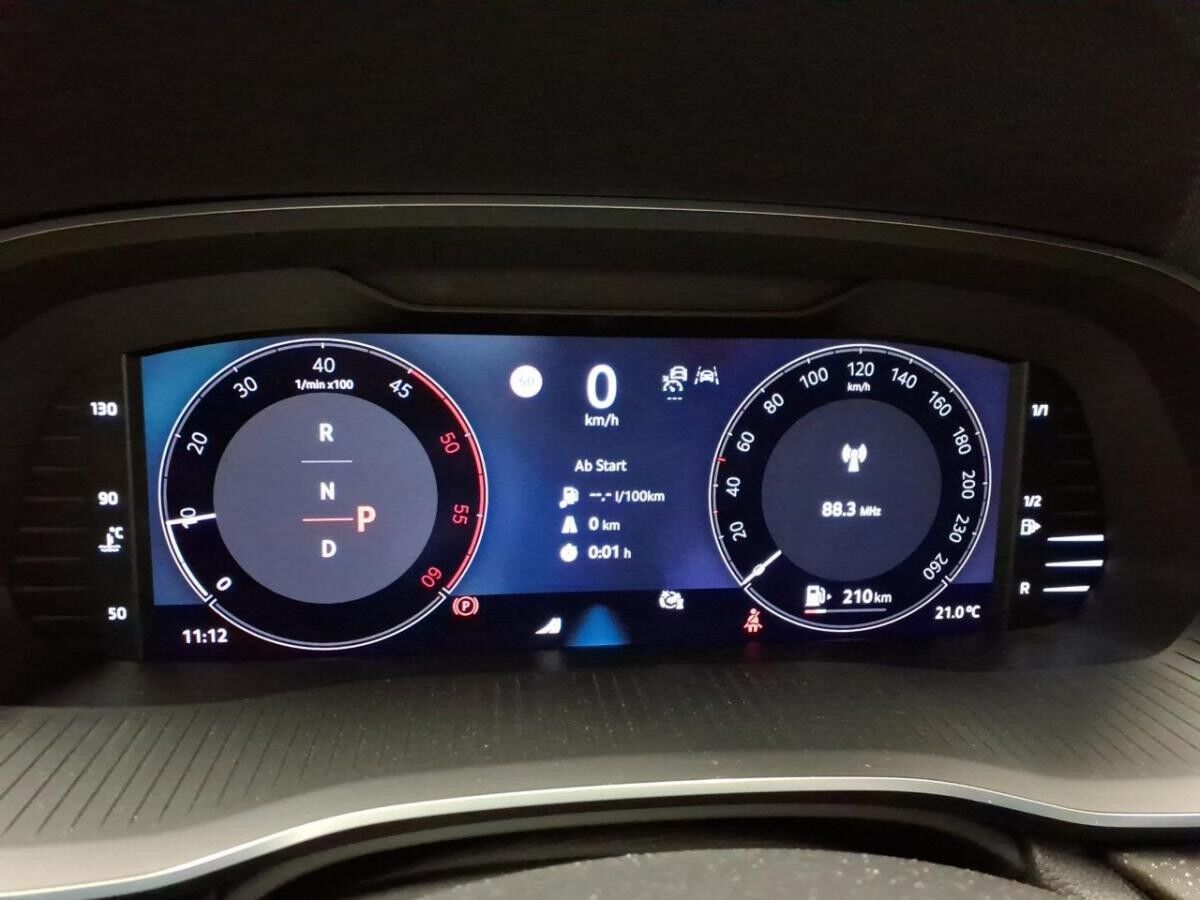 Skoda Octavia Selection 2.0TDI DSG / Matrix, Navi, RFK