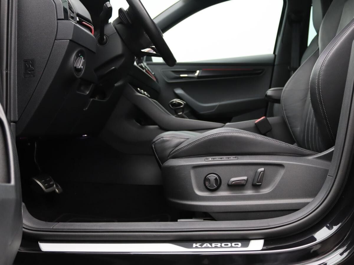 Skoda Karoq Sportline 2.0TDI 4x4 DSG/ Matrix, AHK, RFK
