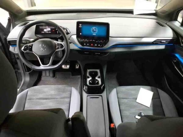 Volkswagen ID.4 Pro Performance / App, Standklima, LED, SHZ