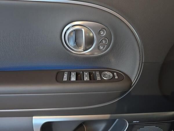 Hyundai IONIQ 9 4WD UNIQ PANORAMA-GLAS-SCHIEBEDACH, REL