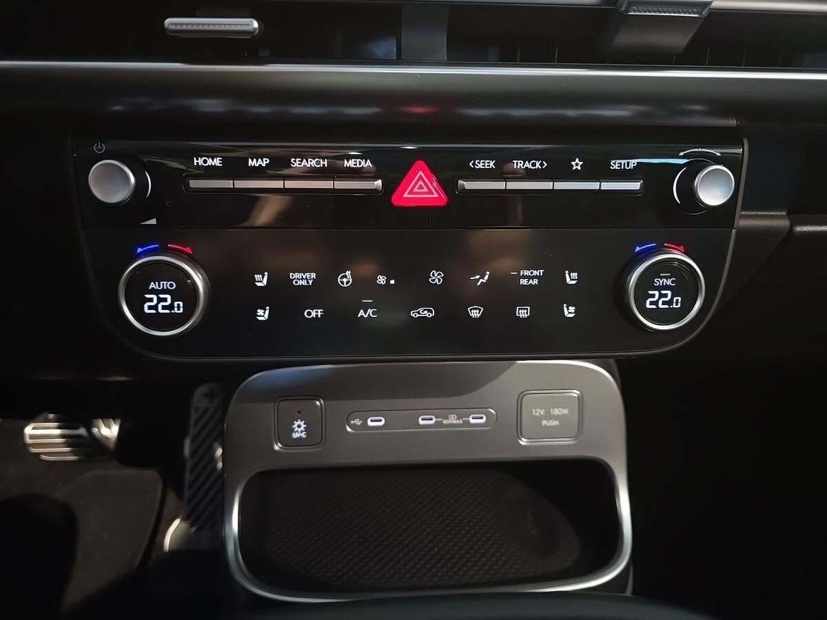 Hyundai IONIQ 9 4WD UNIQ PANORAMA-GLAS-SCHIEBEDACH, REL Hyundai IONIQ 9 4WD UNIQ PANORAMA-GLAS-SCHIEBEDACH, REL