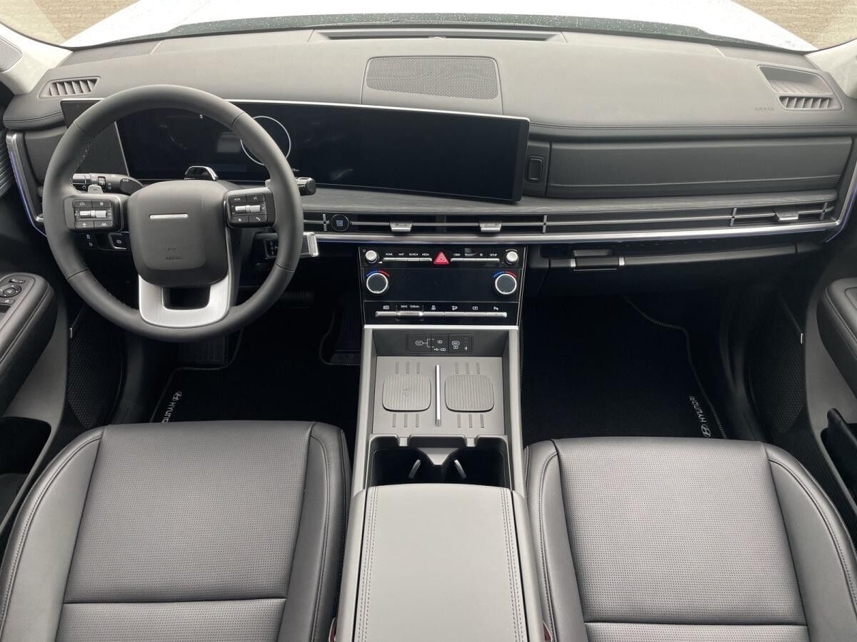 Hyundai SANTA FE PHEV 1.6 T-GDI (253PS) 4WD *SIGNATURE* + Komfort-P