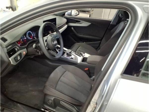 Audi A4 Avant 35 TFSI S-TRO*ADVANCED*LED*RFK*NAVI*SHZ