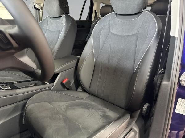 Volkswagen Tayron 1.5 eTSI Elegance DSG 7-Sitzer+AHK+Navi - Gewerblich