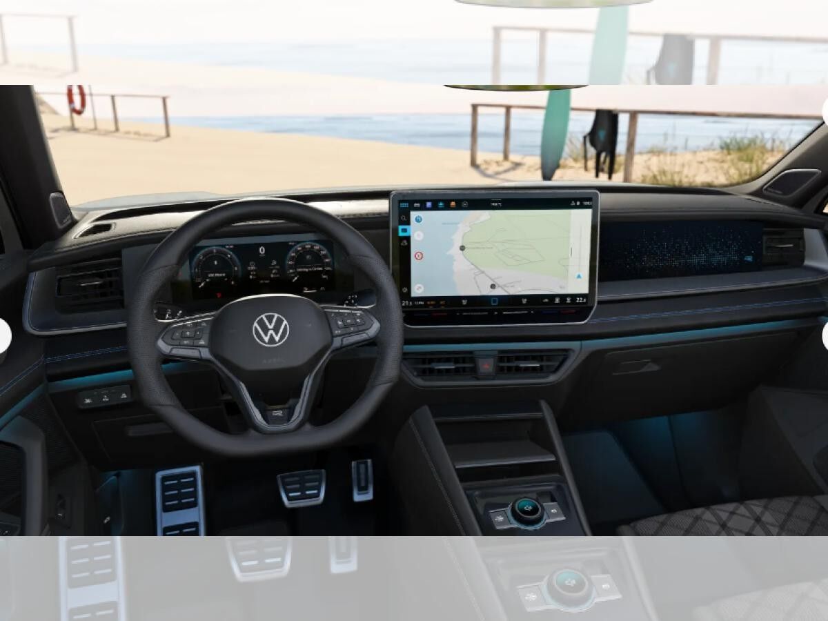 Volkswagen Tayron R-LINE|BLACK STYLE|AHK|CAM|AAC|IQ-DRIVE|MATRIX|