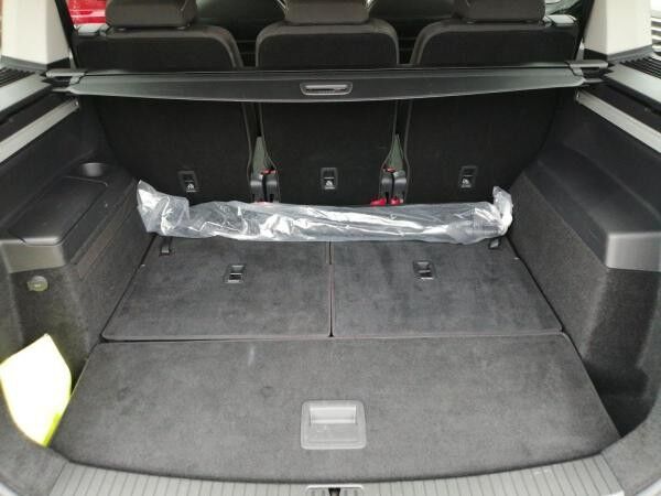 Volkswagen Touran Move 1.5TSI DSG / IQ.Drive, AHK, RFK, LED