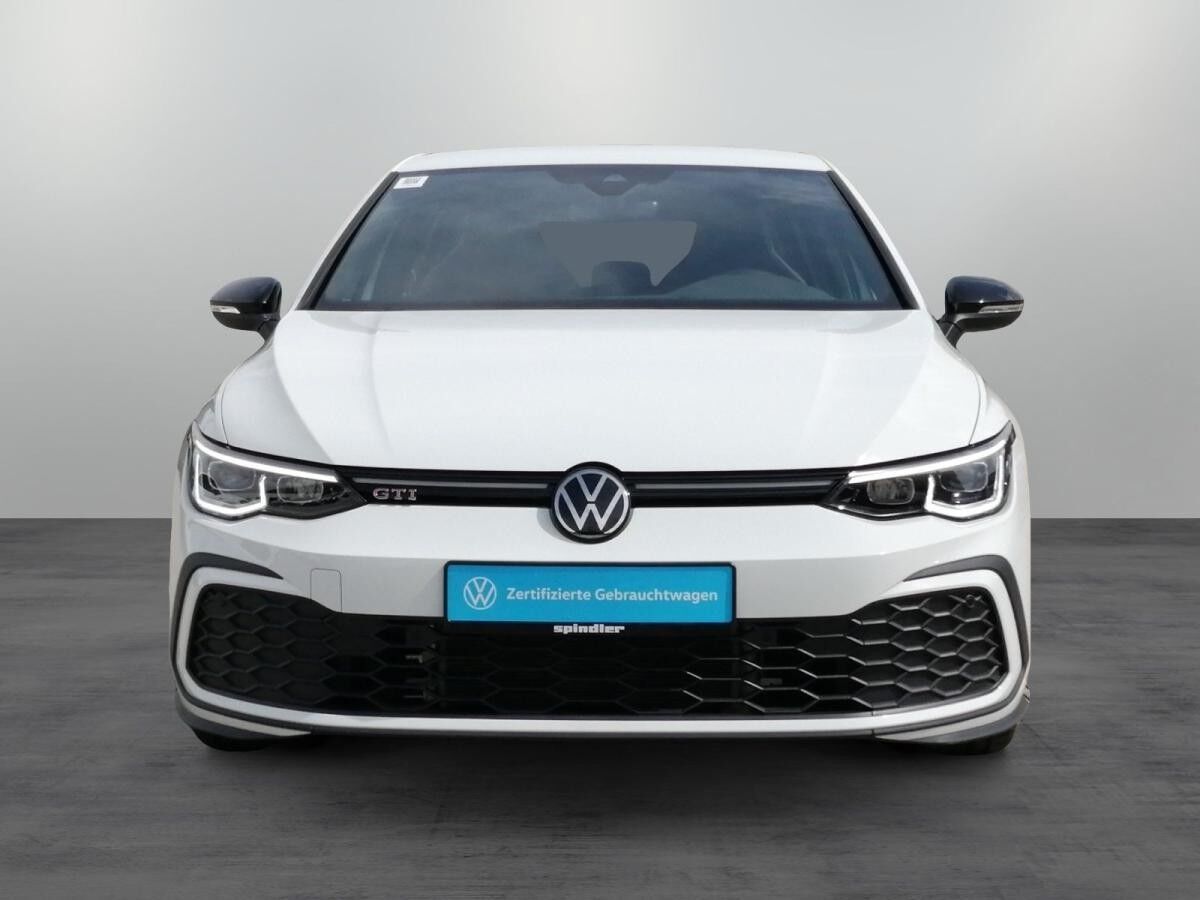 Volkswagen Golf VIII GTI 2.0 TSI DSG / LED, ACC, RFK, Navi