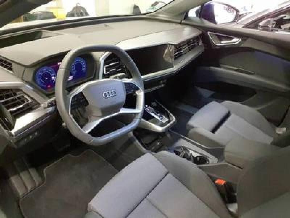 Audi Q4 e-tron Sportback 55 qu 5JGar S line AR MATRIX Assist