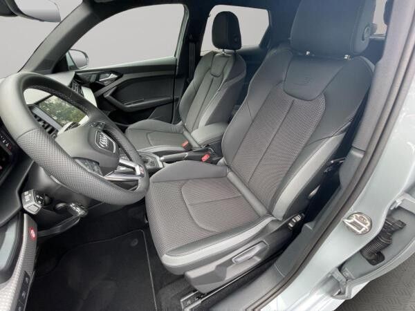 Audi A1 SB 35 TFSI S line LED Navi PDC+ Teilleder