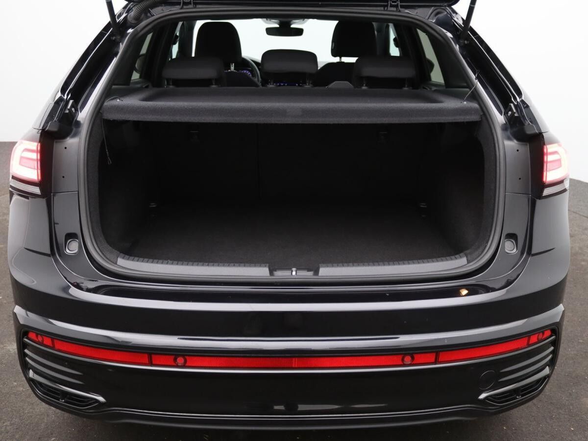 Volkswagen Taigo R-Line 1.5TSI DSG/ IQ.Drive, Matrix, Beats