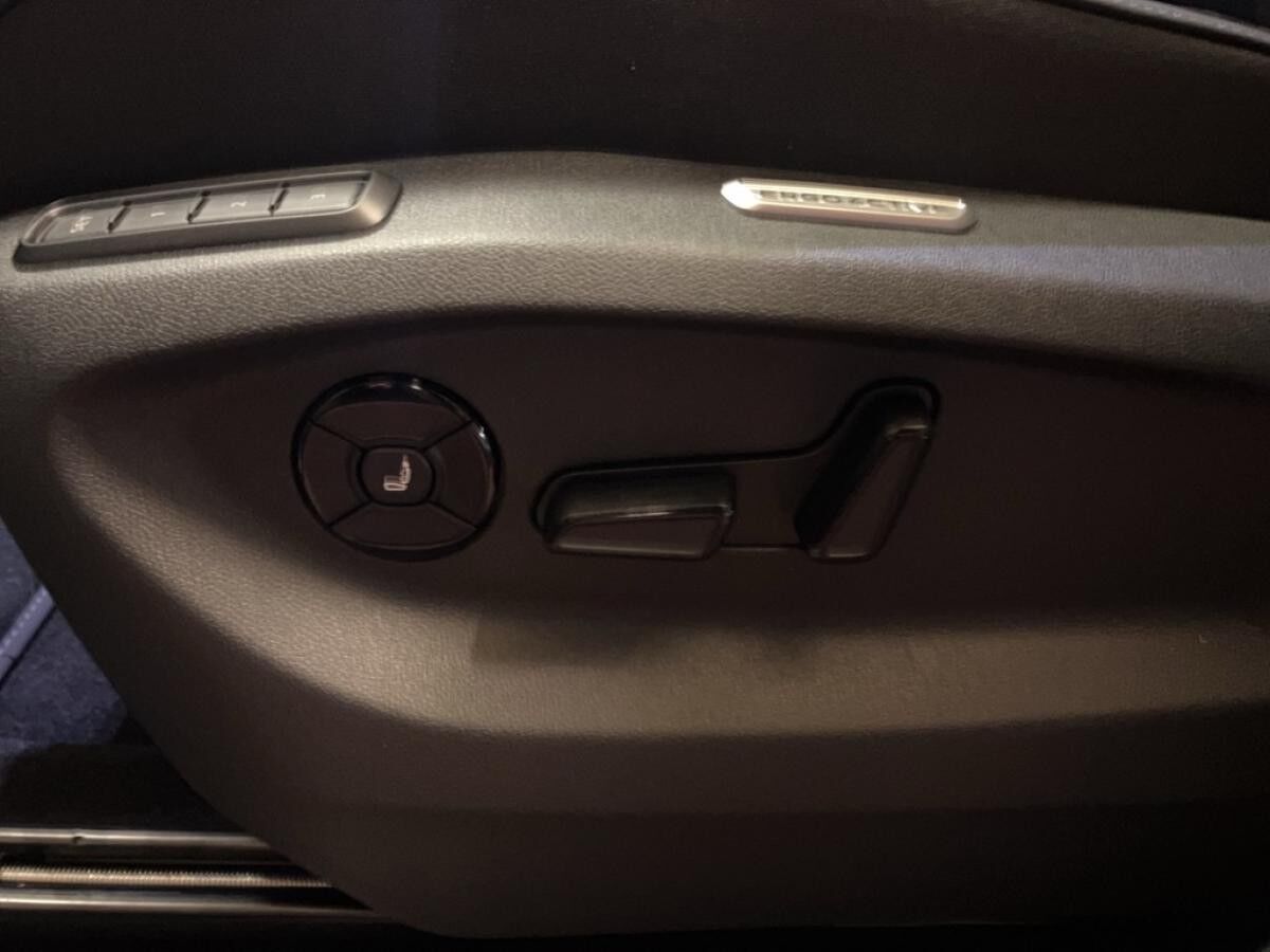 Volkswagen Tayron R-Line 2.0 l TSI 4MOTION | SOFORT VERFÜGBAR !