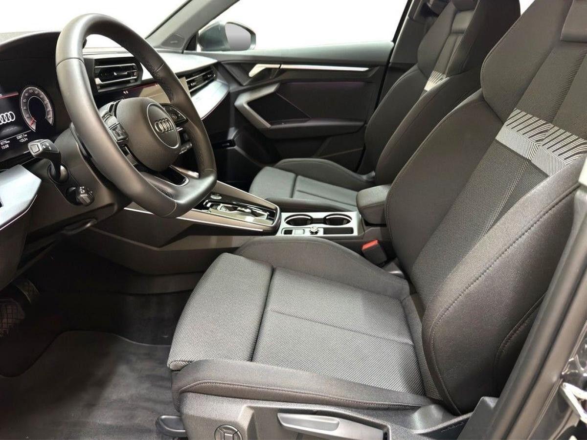 Audi A3 Sportback 30 TFSI S tronic HUD*LED*NAV*SHZ*ACC*PDC*360°*EL.HECKKL*VIRTUAL*18"