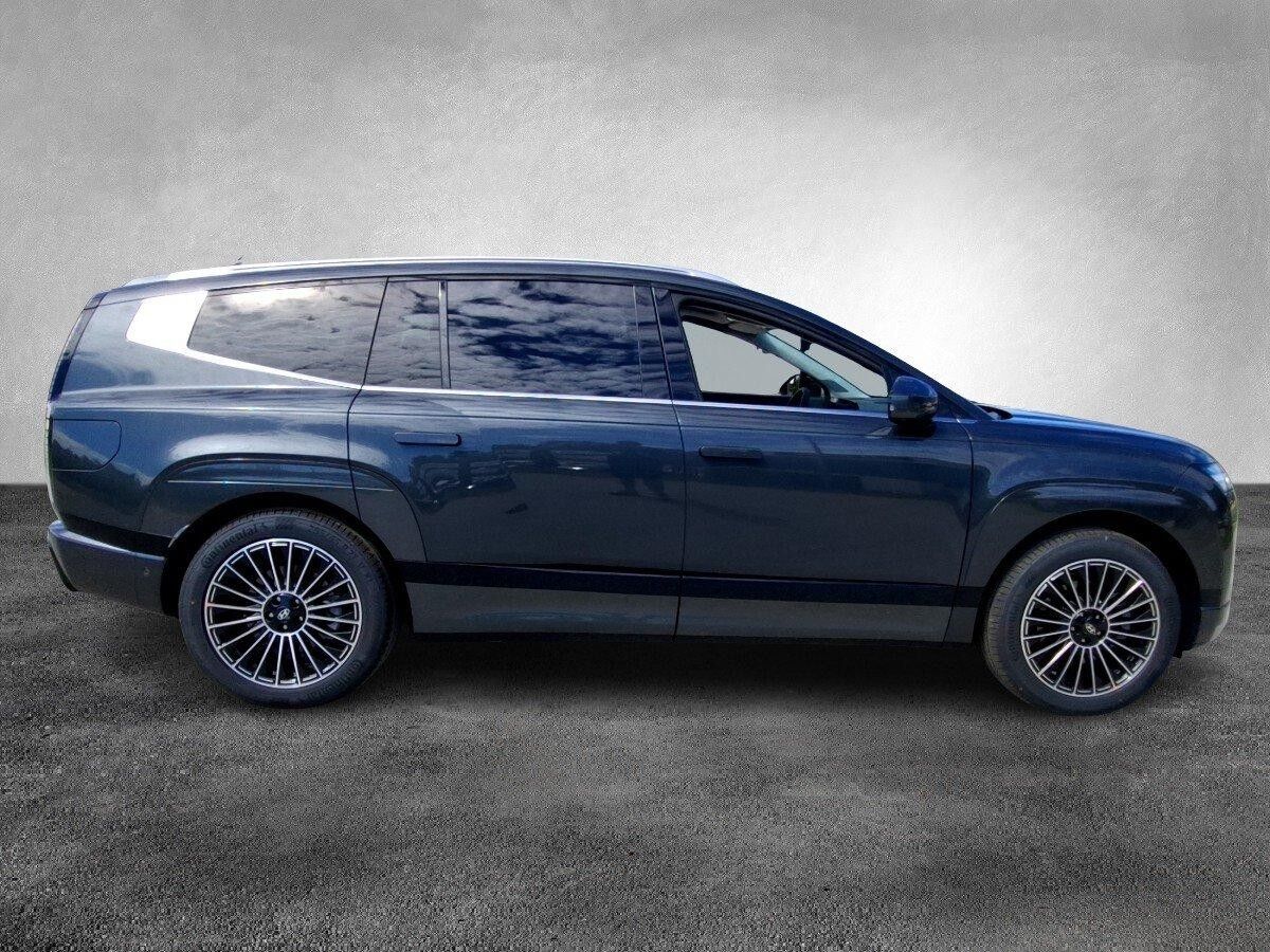 Hyundai IONIQ 9 6-Sitzer UNIQ 4WD PANO|BOSE|MATRIX-LED