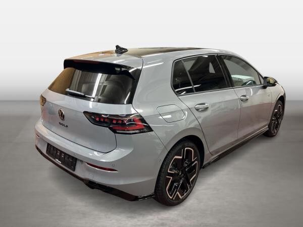 Volkswagen Golf R-Line 1.5 l eTSI | SOFORT VERFÜGBAR !