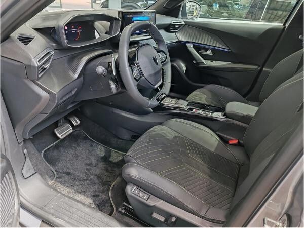 Peugeot 2008 GT Automatik Benzin Mild-Hybrid 145 ❗SOFORT VERFÜGBAR❗