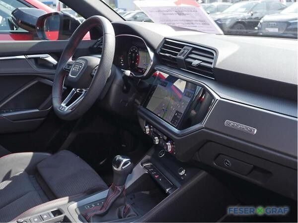 Audi Q3 40 TFSI q. S line Int/LED/Navi/ACC/AHK/19 Zol