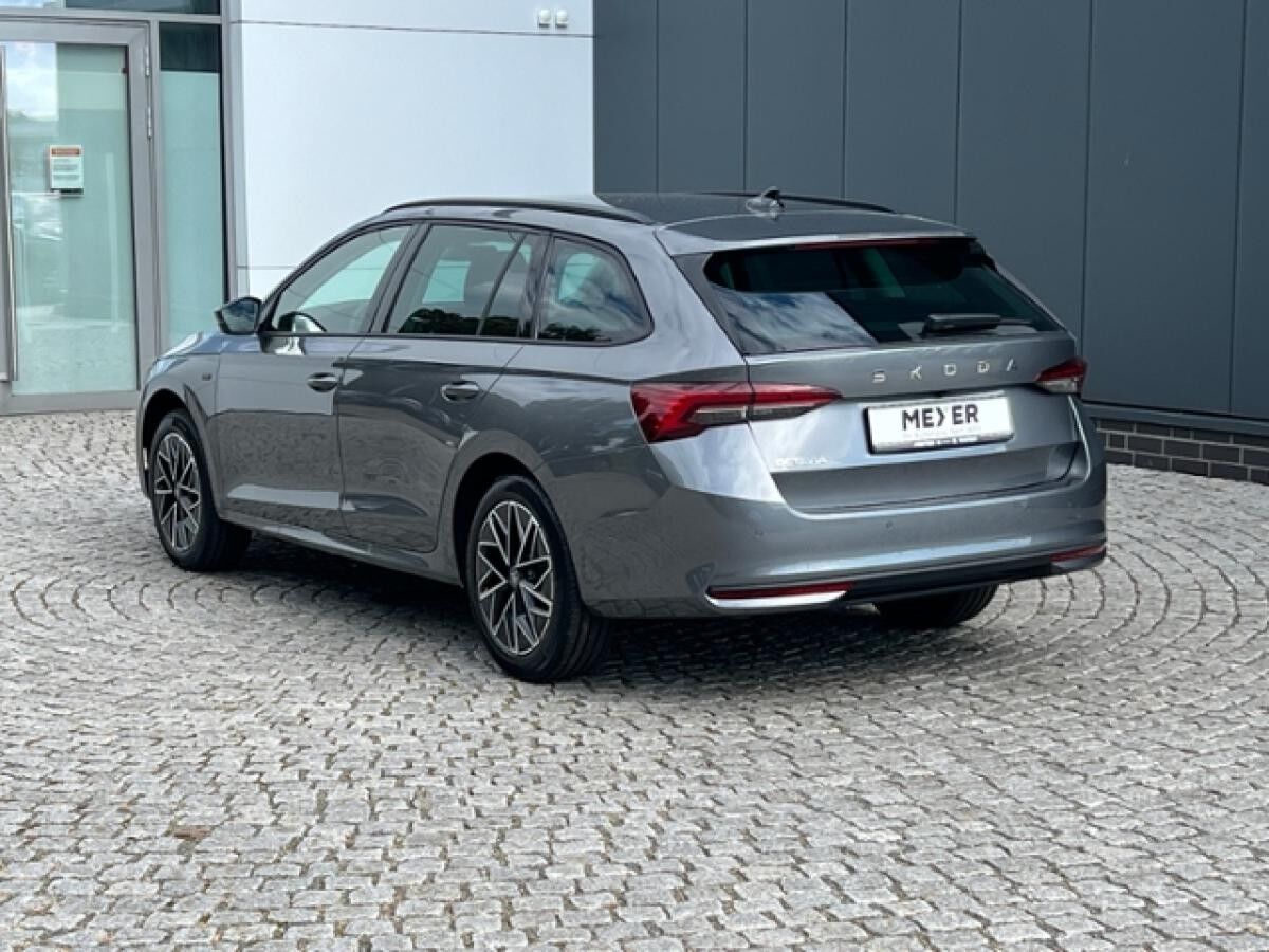 Skoda Octavia Combi TOUR 2.0 TDI DSG **AHK, Travel Assist**