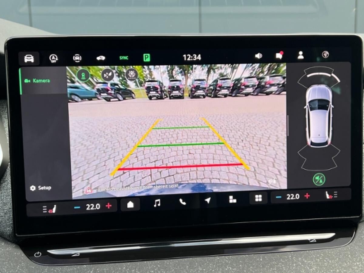 Skoda Octavia Combi TOUR 2.0 TDI DSG **AHK, Travel Assist**