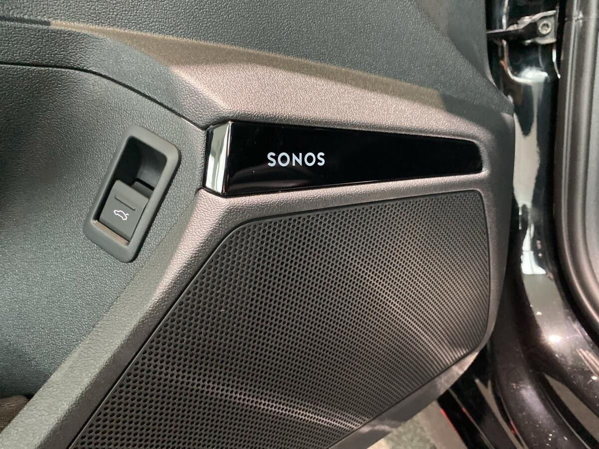 Audi RS3 RS 3 Sportback S tr. Vmax280 adFahrw. PANO RS-Abg