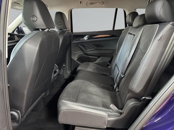 Volkswagen Tayron 1.5 eTSI Elegance DSG 7-Sitzer+AHK+Navi - Privatkunde
