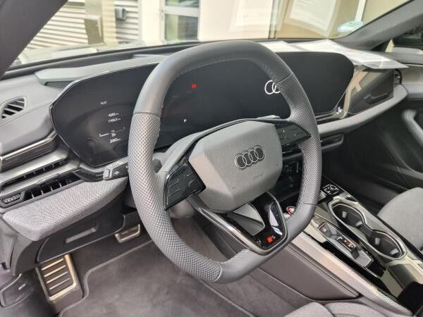 Audi A6 Avant TDI quattro 150 kW S tronic MATRIX PANO B&O OLED LUFT