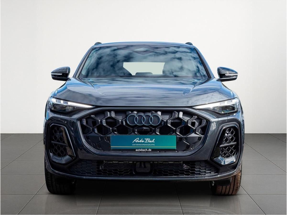 Audi Q5 SUV e-hybrid quattro Tech-Plus MMI-pro AHK 0,5%