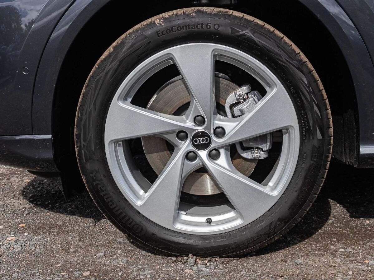 Audi Q5 SUV e-hybrid quattro Tech-Plus MMI-pro AHK 0,5%